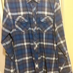 Mens KUHL flannel size  Large like brand new